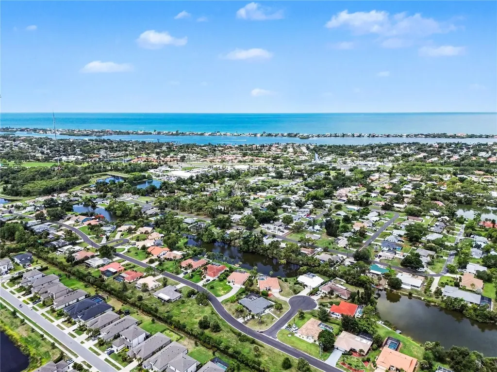 2320 Lake Shore Drive Nokomis FL 34275