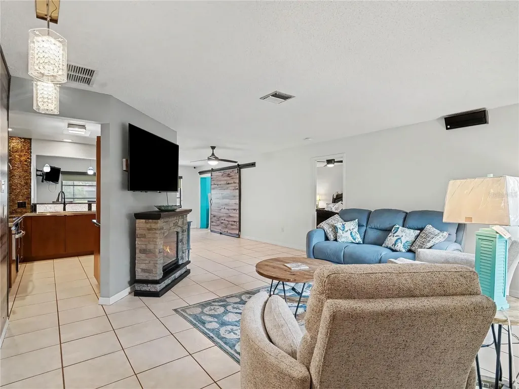 2320 Lake Shore Drive Nokomis FL 34275