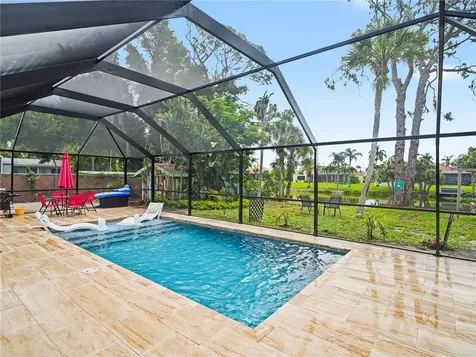 2320 Lake Shore Drive Nokomis FL 34275