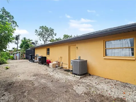 2320 Lake Shore Drive Nokomis FL 34275