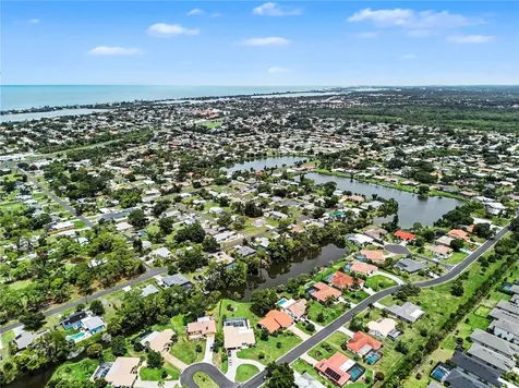 2320 Lake Shore Drive Nokomis FL 34275