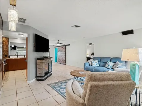2320 Lake Shore Drive Nokomis FL 34275