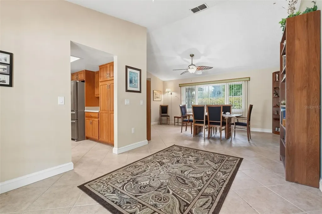 12104 99th Avenue Seminole FL 33772