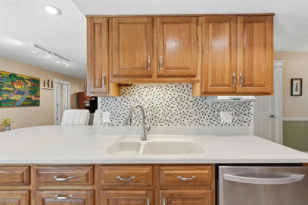 12104 99th Avenue Seminole FL 33772