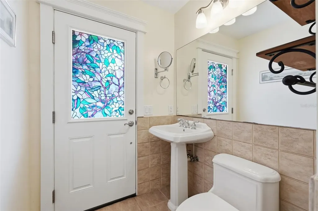 12104 99th Avenue Seminole FL 33772