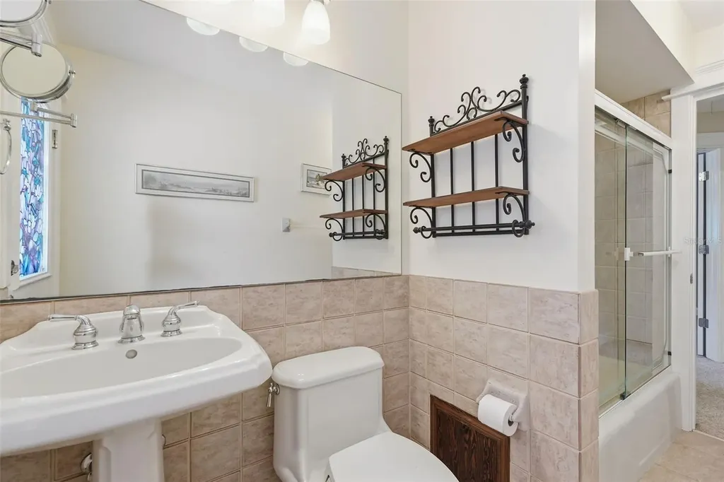 12104 99th Avenue Seminole FL 33772