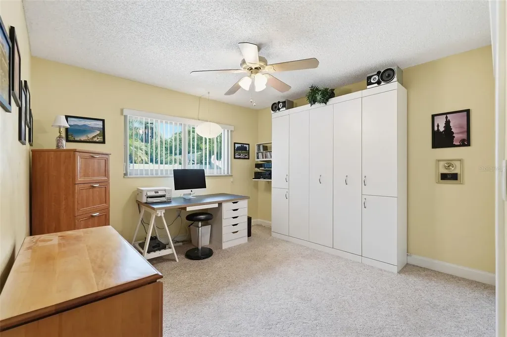 12104 99th Avenue Seminole FL 33772