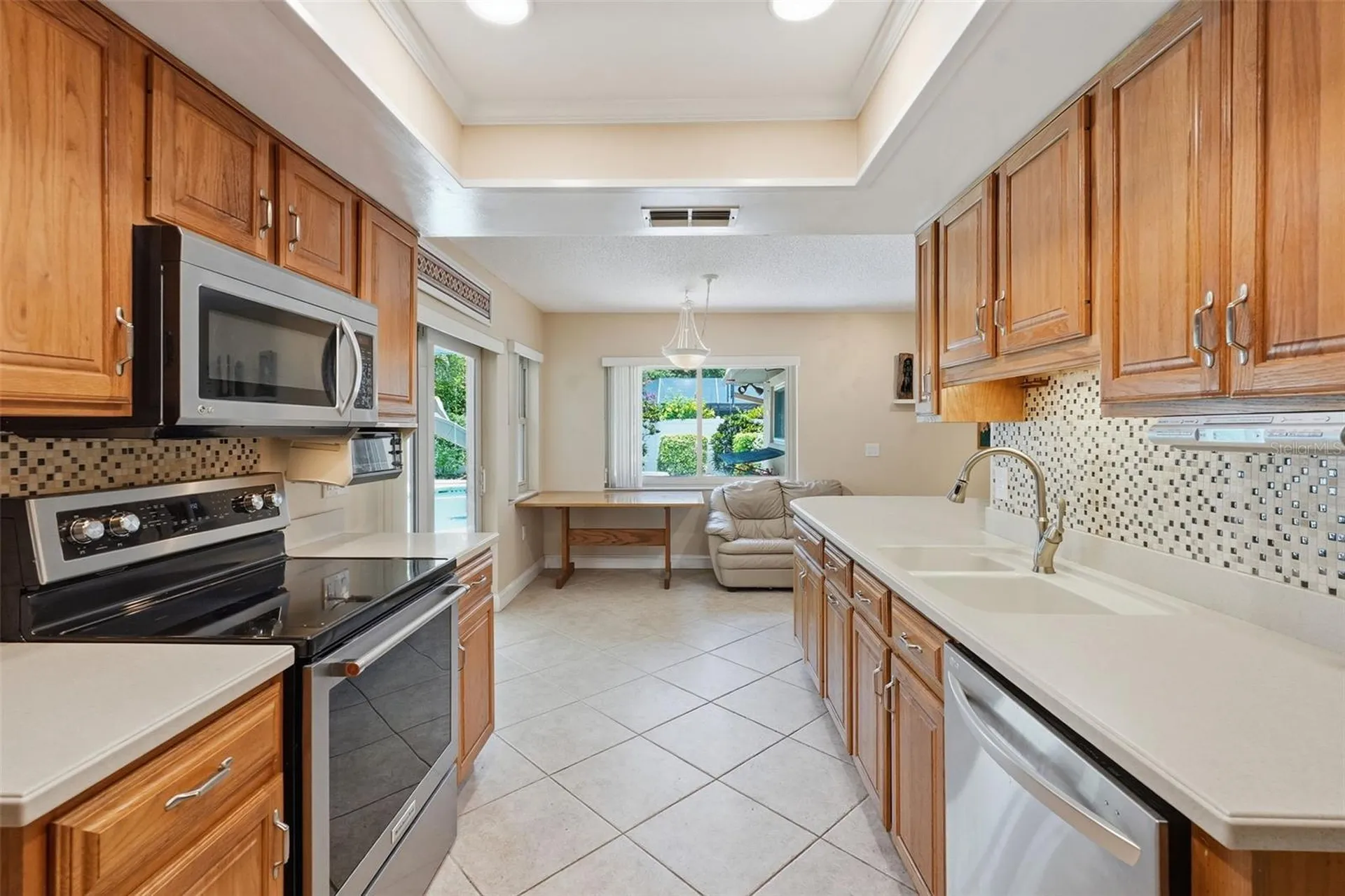 12104 99th Avenue Seminole FL 33772