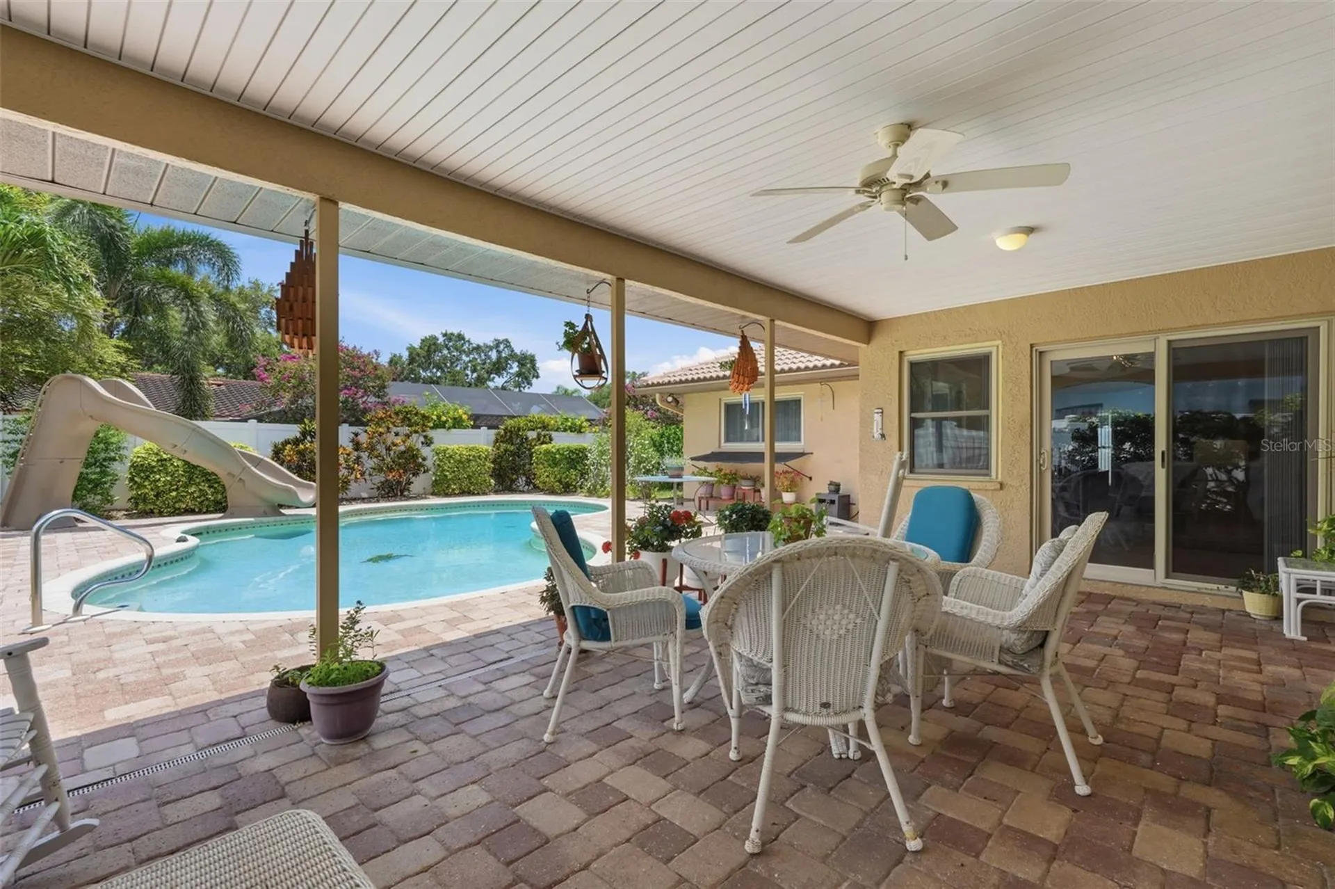 12104 99th Avenue Seminole FL 33772