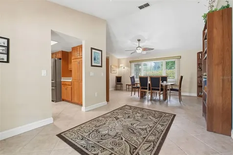 12104 99th Avenue Seminole FL 33772