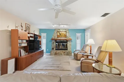 12104 99th Avenue Seminole FL 33772