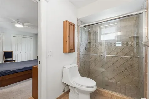 12104 99th Avenue Seminole FL 33772