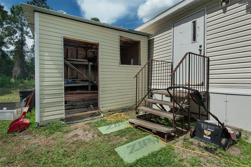 2094 Elder Street Bunnell FL 32110