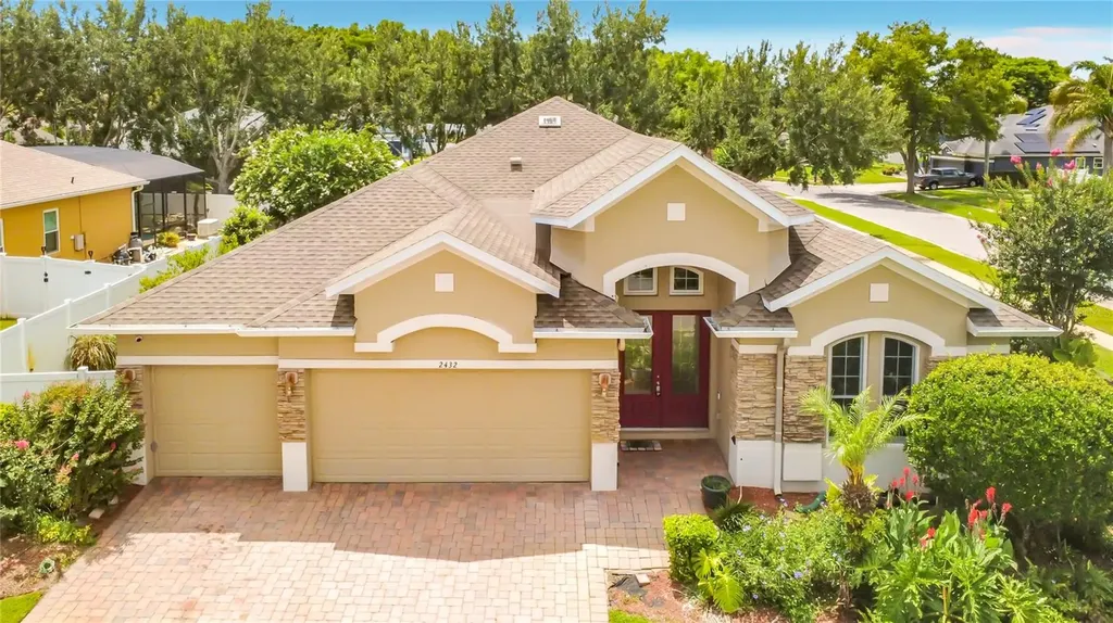 2432 Emerald Rose Way Apopka FL 32712