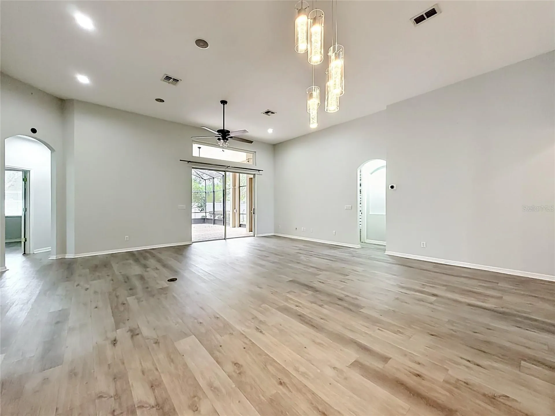 2432 Emerald Rose Way Apopka FL 32712