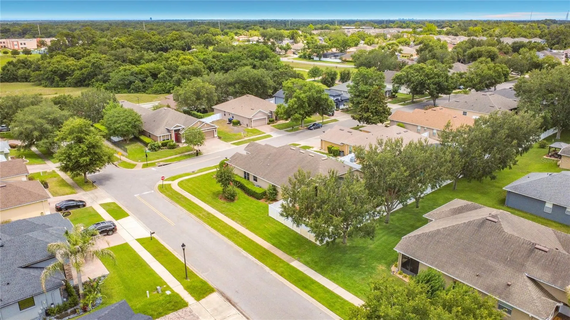 2432 Emerald Rose Way Apopka FL 32712