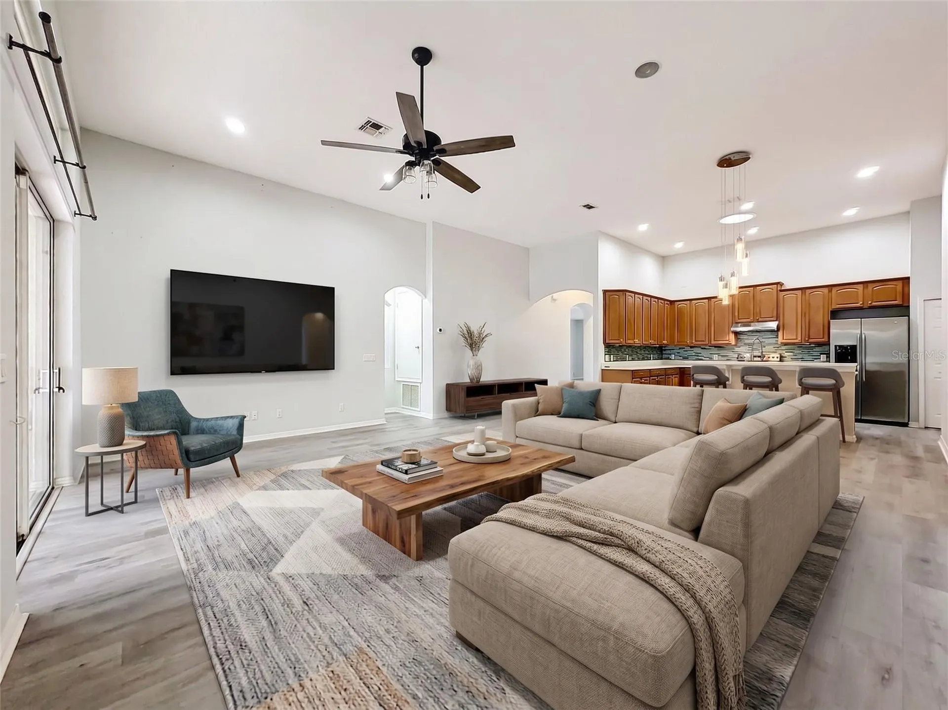 2432 Emerald Rose Way Apopka FL 32712