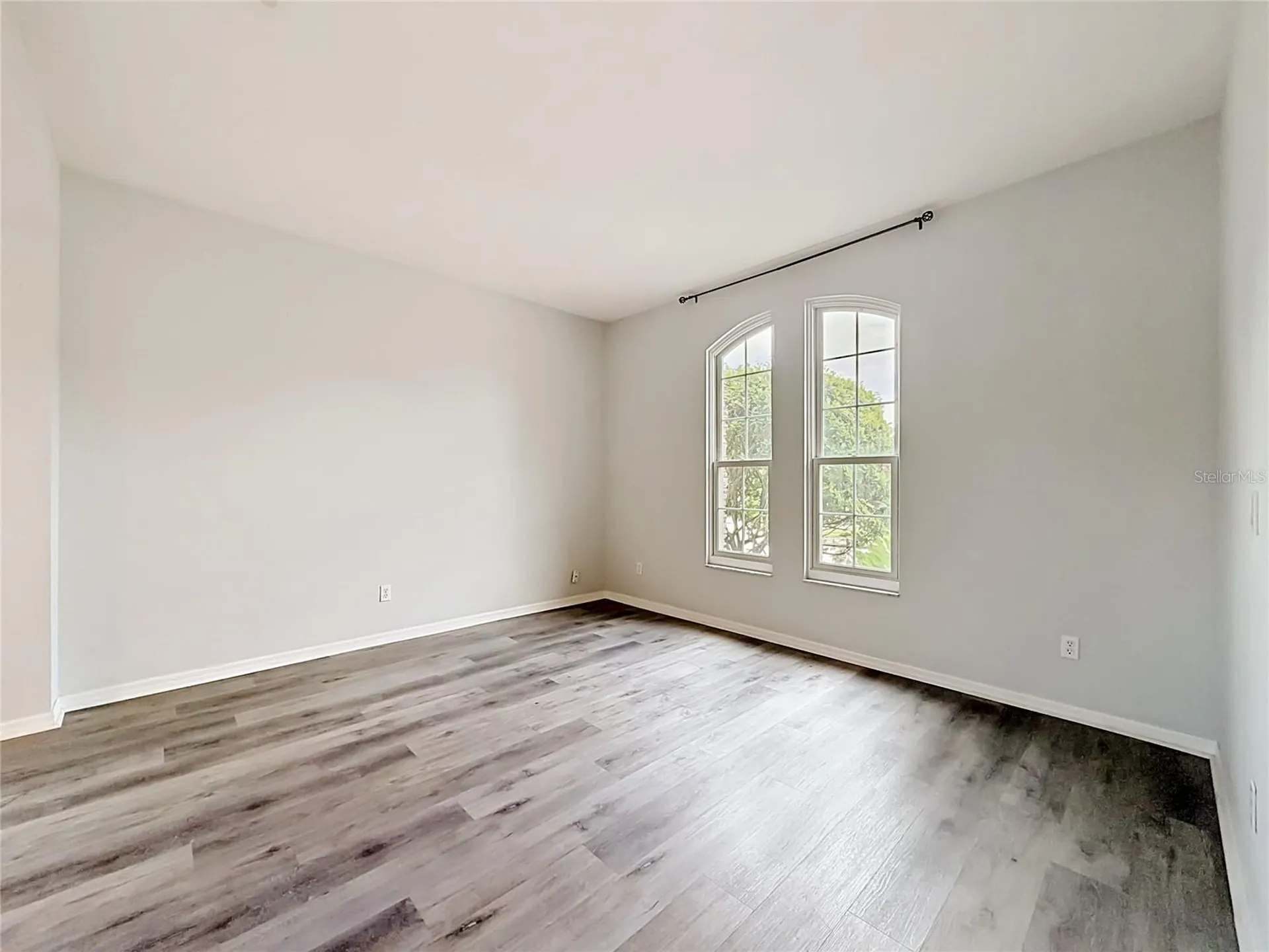 2432 Emerald Rose Way Apopka FL 32712
