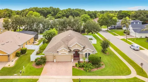 2432 Emerald Rose Way Apopka FL 32712