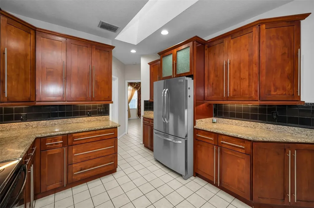 2714 Resnik Circle W Palm Harbor FL 34683