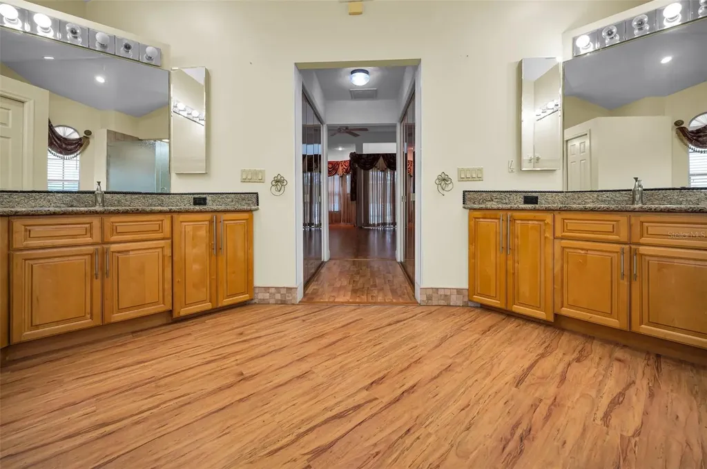 2714 Resnik Circle W Palm Harbor FL 34683