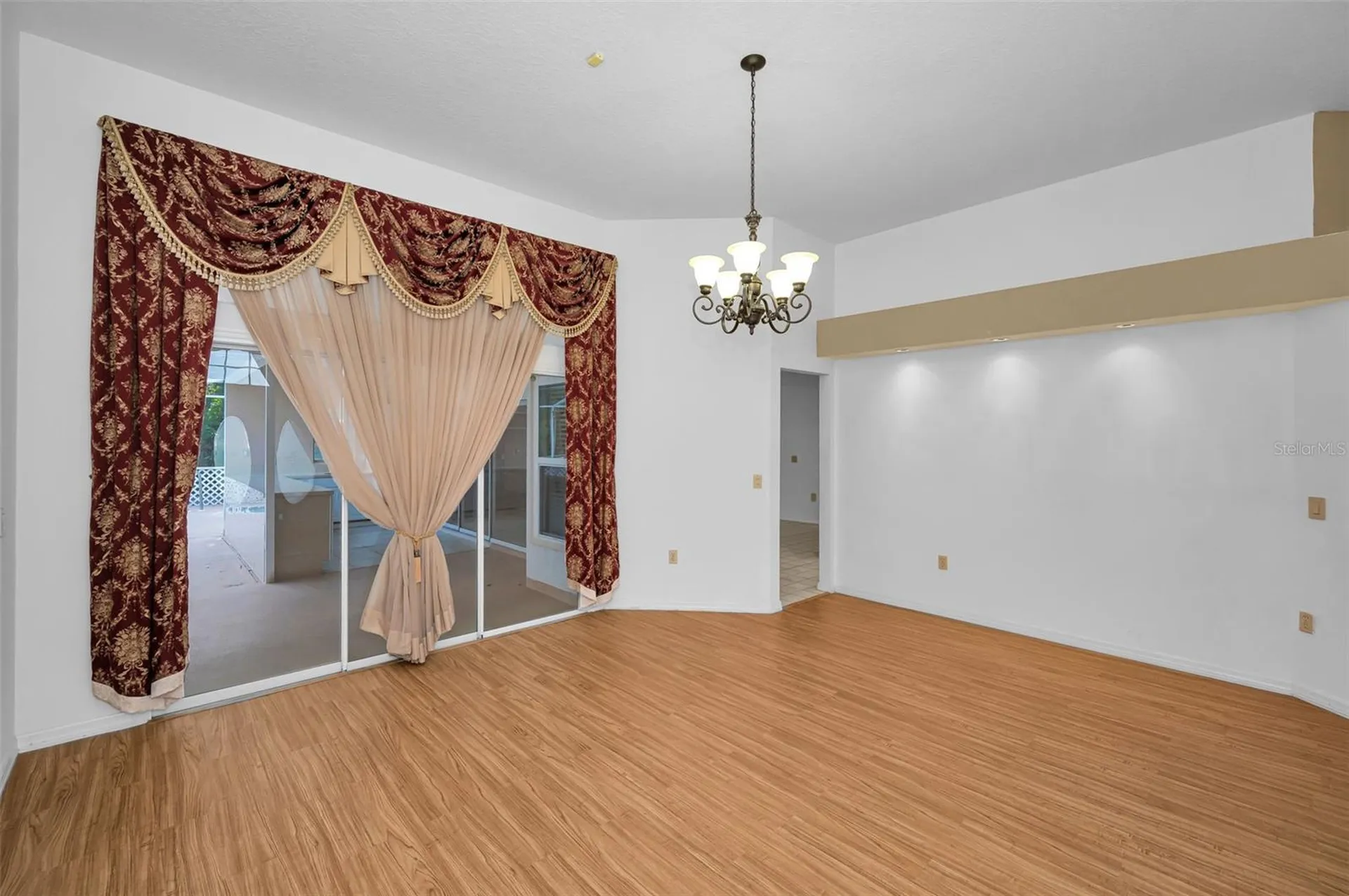 2714 Resnik Circle W Palm Harbor FL 34683
