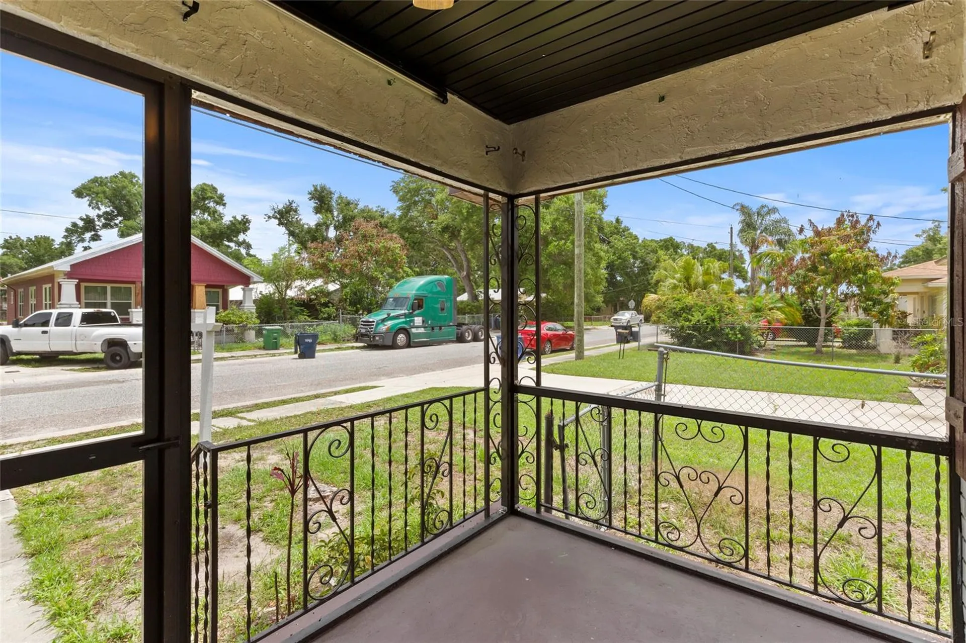 1605 E 29th Avenue Tampa FL 33605