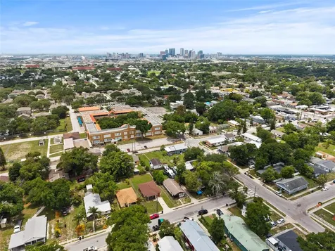 1605 E 29th Avenue Tampa FL 33605