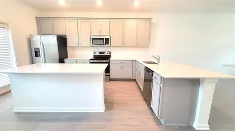 1690 Contentment Loop Kissimmee FL 34744