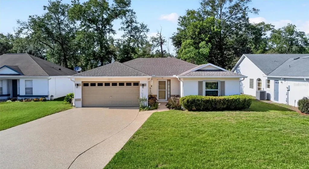 2127 King Richards Court Orange City FL 32763