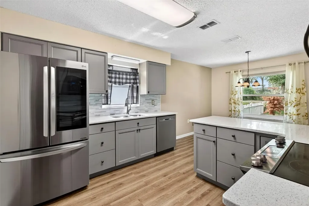 2127 King Richards Court Orange City FL 32763