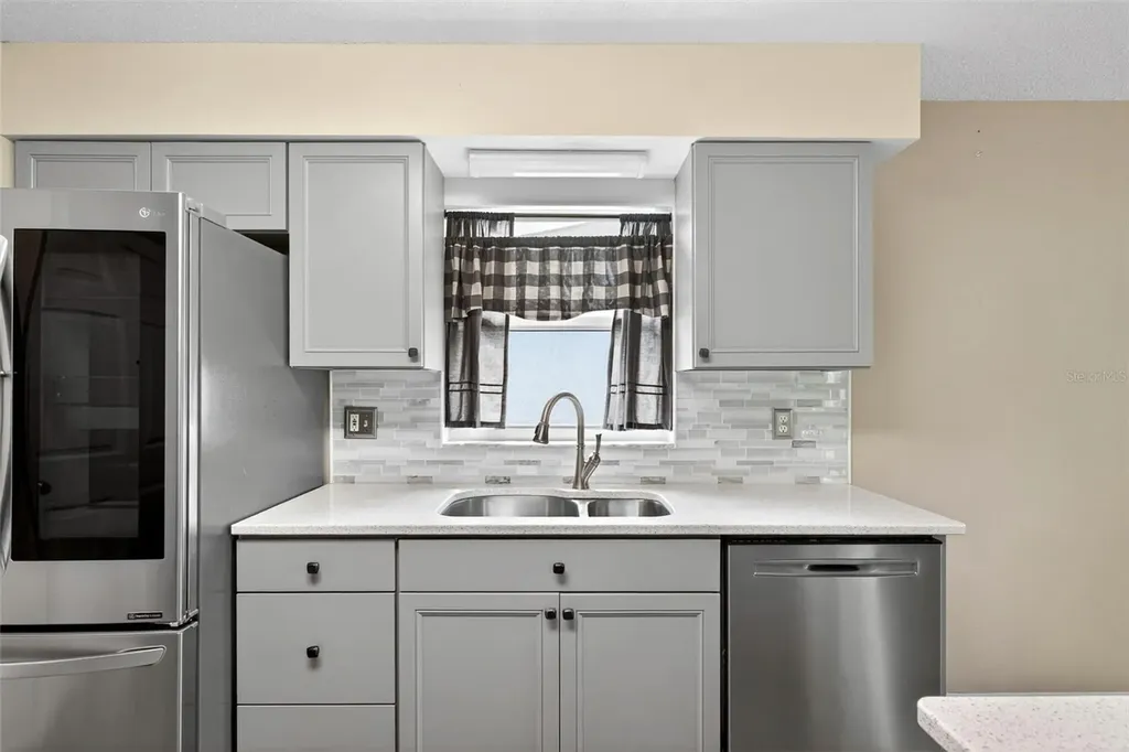 2127 King Richards Court Orange City FL 32763