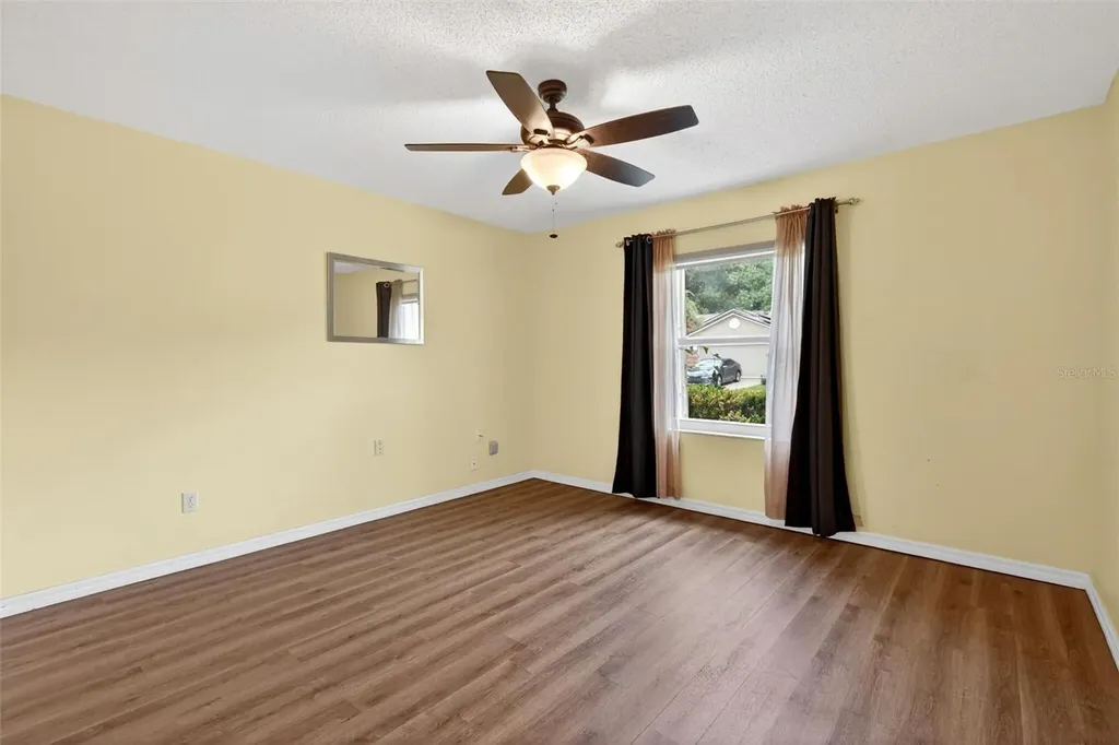 2127 King Richards Court Orange City FL 32763