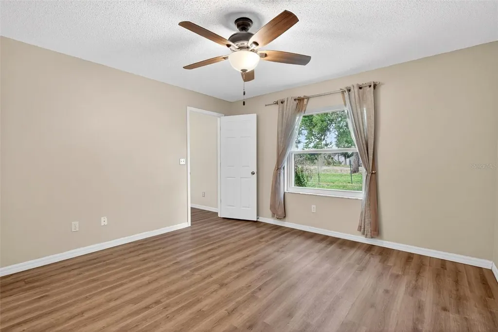 2127 King Richards Court Orange City FL 32763