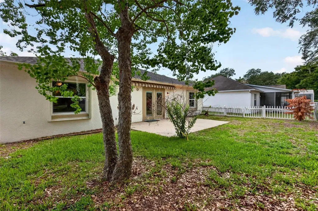 2127 King Richards Court Orange City FL 32763