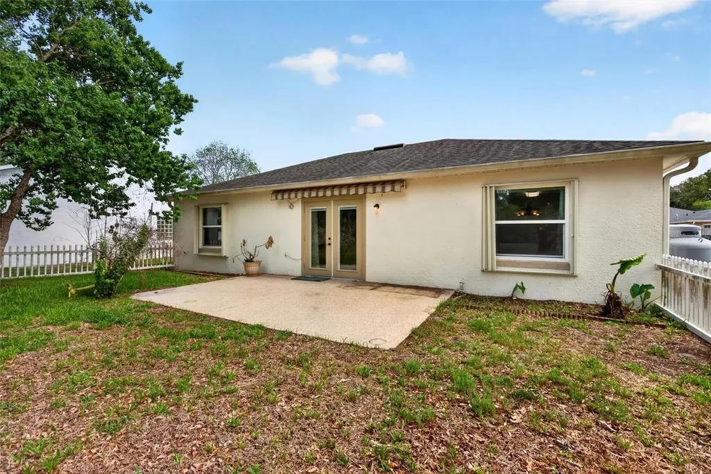 2127 King Richards Court Orange City FL 32763