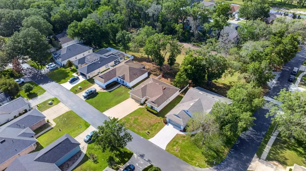 2127 King Richards Court Orange City FL 32763