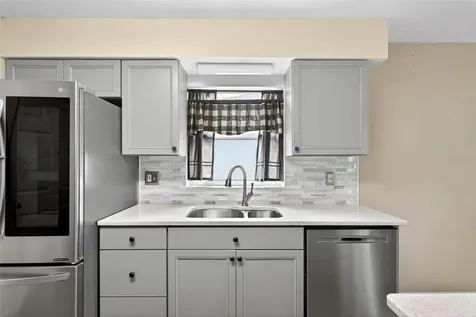 2127 King Richards Court Orange City FL 32763