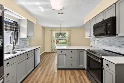 2127 King Richards Court Orange City FL 32763