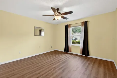 2127 King Richards Court Orange City FL 32763