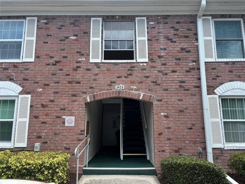 3425 41st Terrace S St Petersburg FL 33711