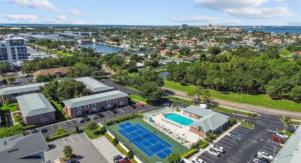 3425 41st Terrace S St Petersburg FL 33711