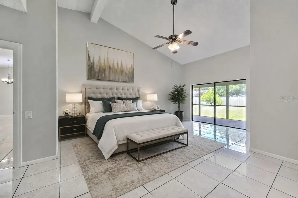 1704 Cape Bend Avenue Tampa FL 33613