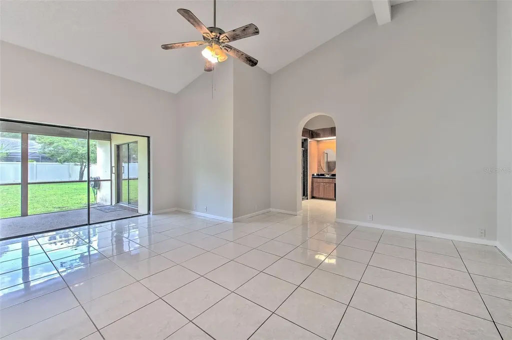 1704 Cape Bend Avenue Tampa FL 33613