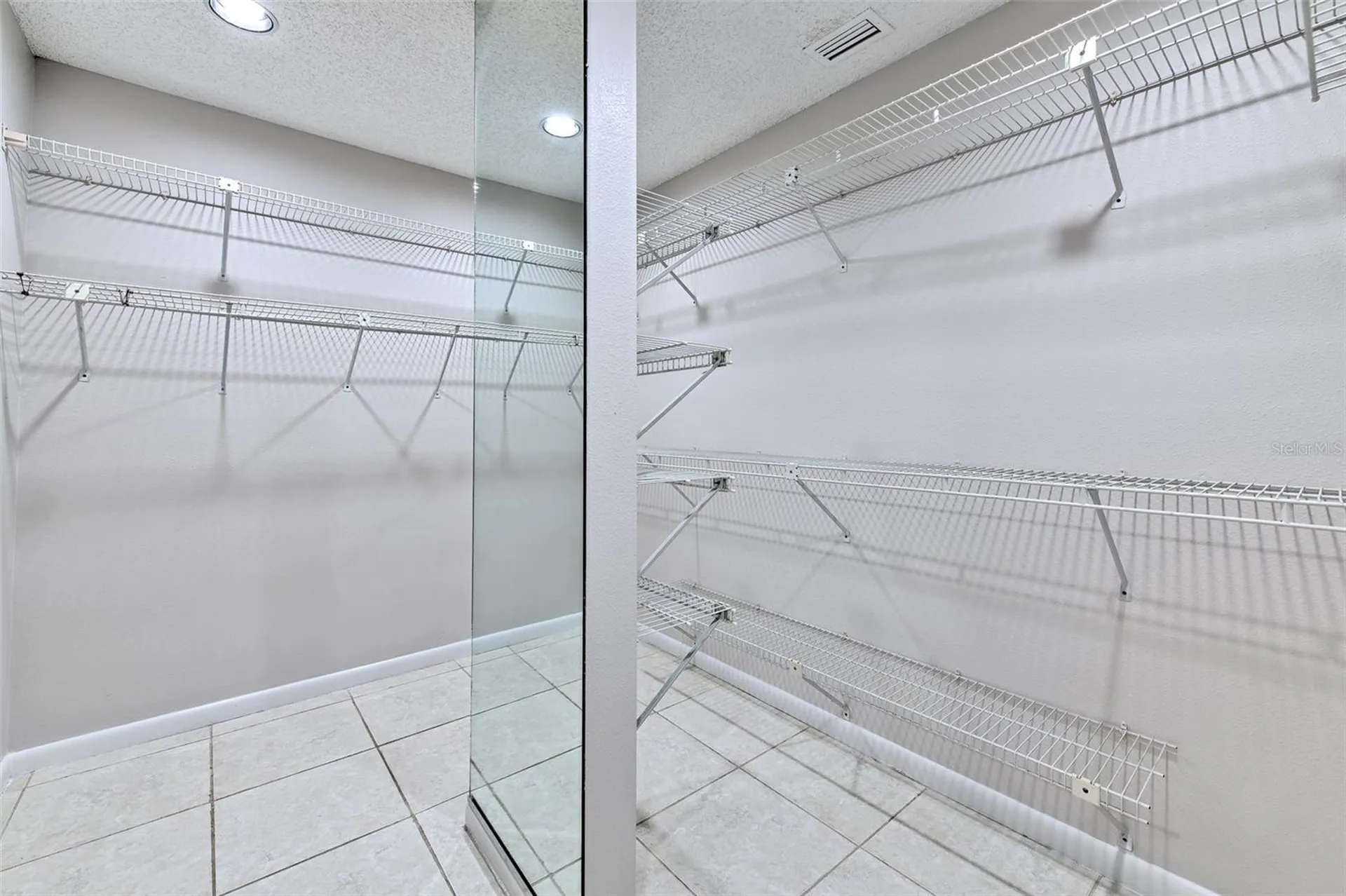 1704 Cape Bend Avenue Tampa FL 33613