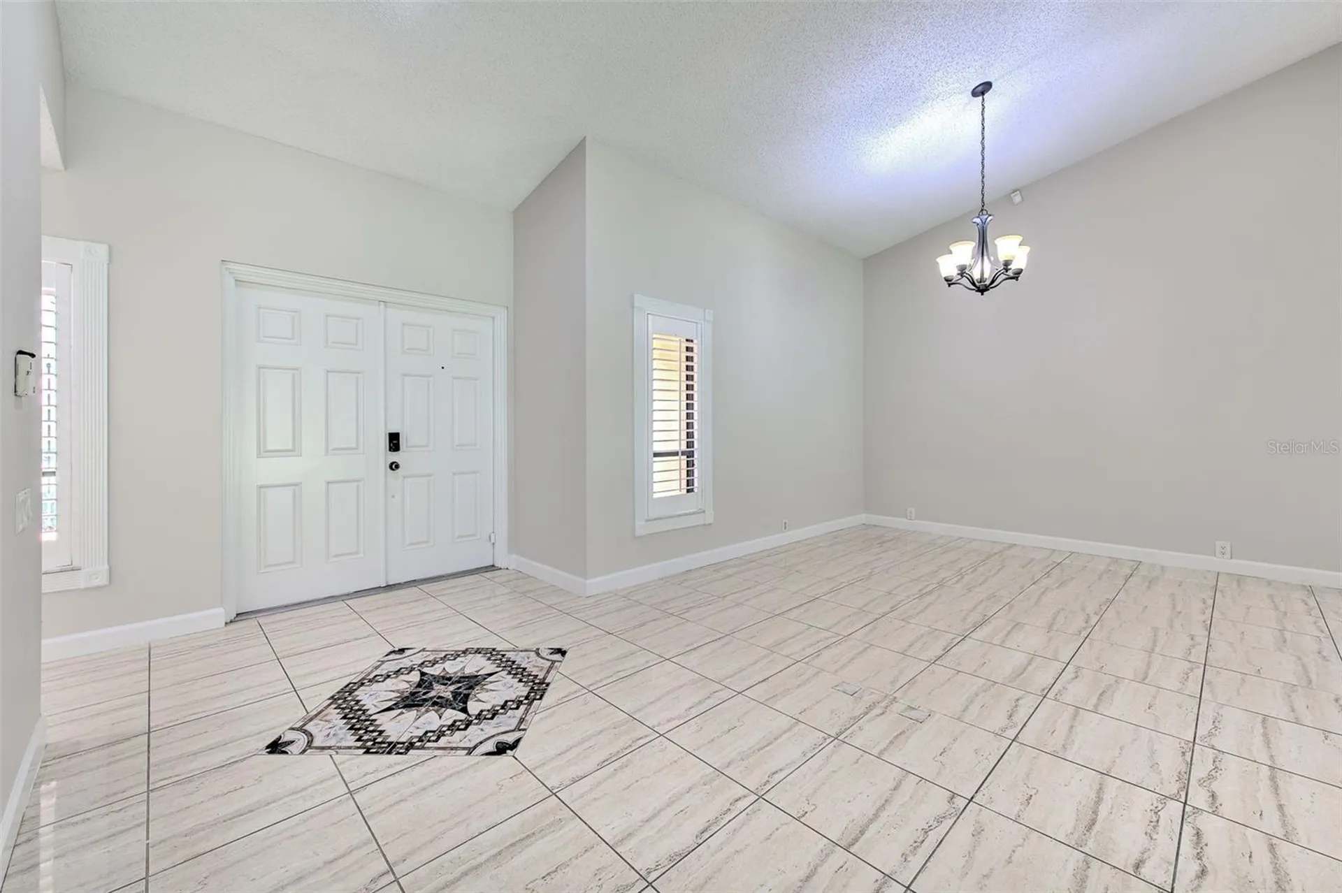 1704 Cape Bend Avenue Tampa FL 33613