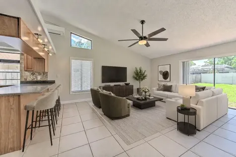 1704 Cape Bend Avenue Tampa FL 33613