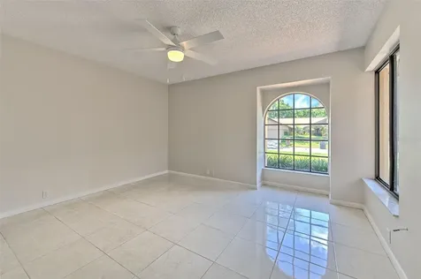 1704 Cape Bend Avenue Tampa FL 33613