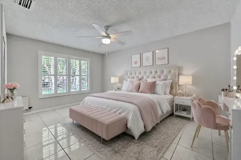 1704 Cape Bend Avenue Tampa FL 33613