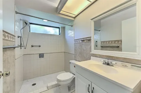 1704 Cape Bend Avenue Tampa FL 33613